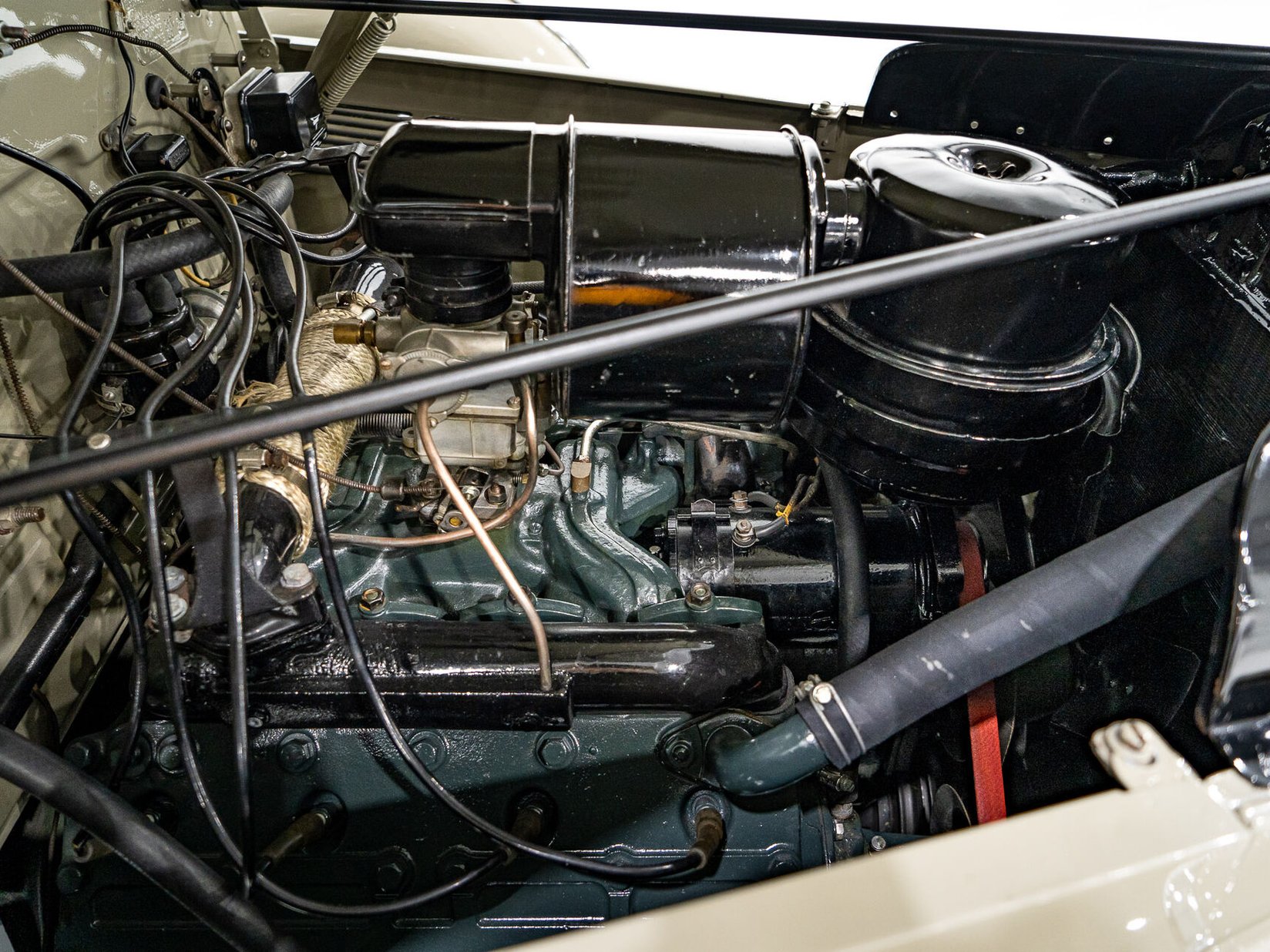 Cadillac Series 75 1 of 27 built. Former CCCA National first prize winner *PRICE IN USD* 1939 Brun Montréal - photo #57