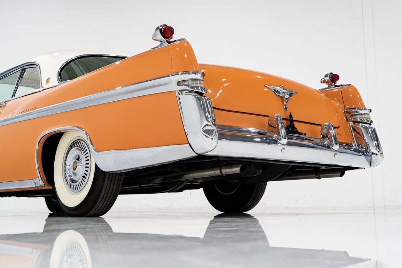 Chrysler IMPERIAL *PRIX EN USD* 354cu.in. FirePower V8 1 of 2098 built 1956 Orange Montréal - photo #27