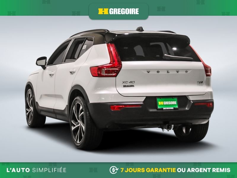 2021 Volvo XC40 White Blainville - photo #5