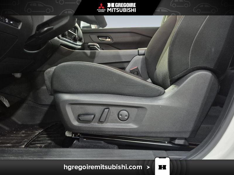 2024 Nissan Rogue White Laval - photo #14