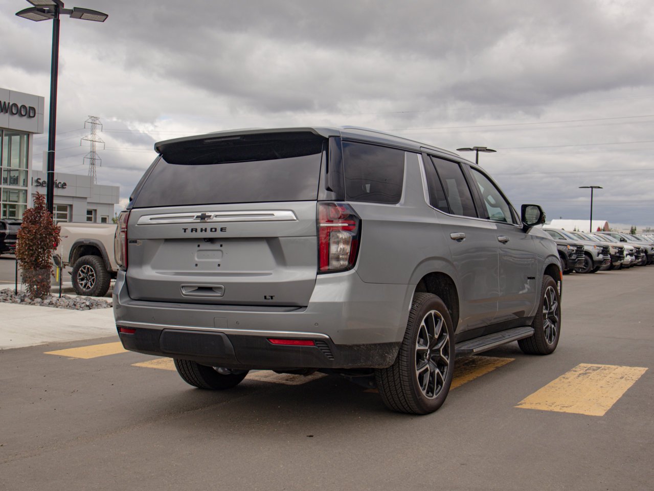 2023 Chevrolet Tahoe 4WD 4dr LT Grey Sherwood Park - photo #9