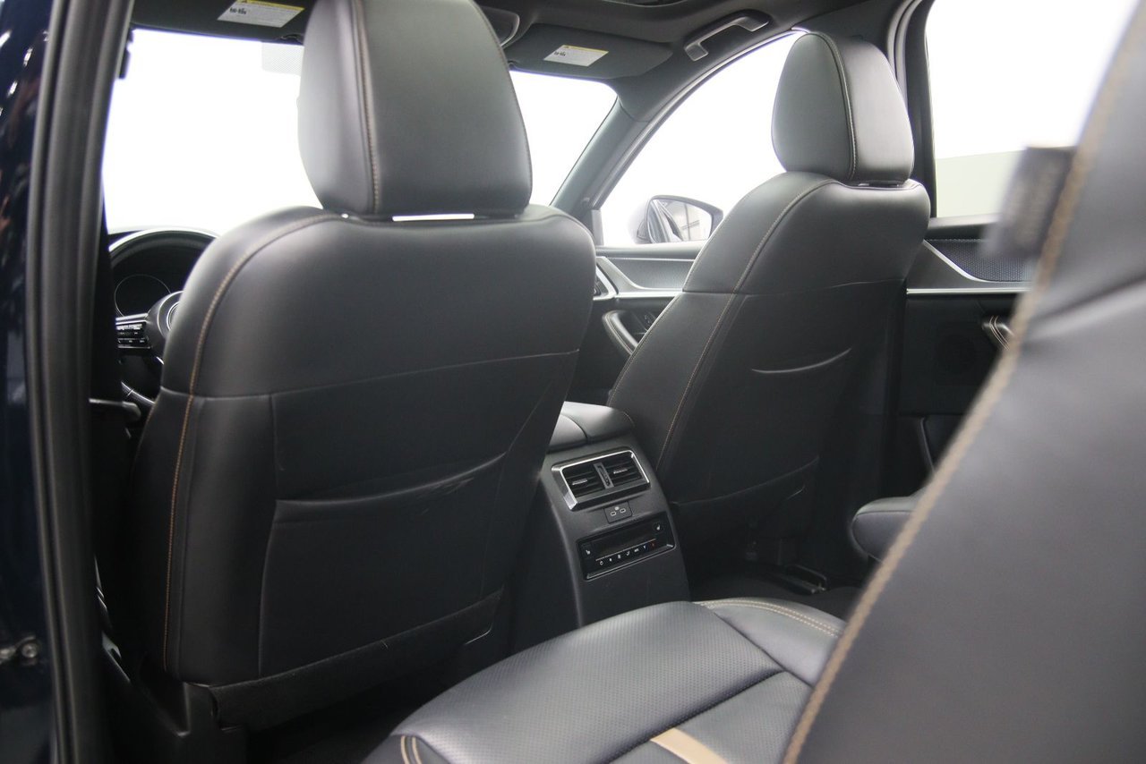 2024 Mazda CX-90 MHEV VIN JM3KKDHC5R1136633 Blue Chicoutimi - photo #9