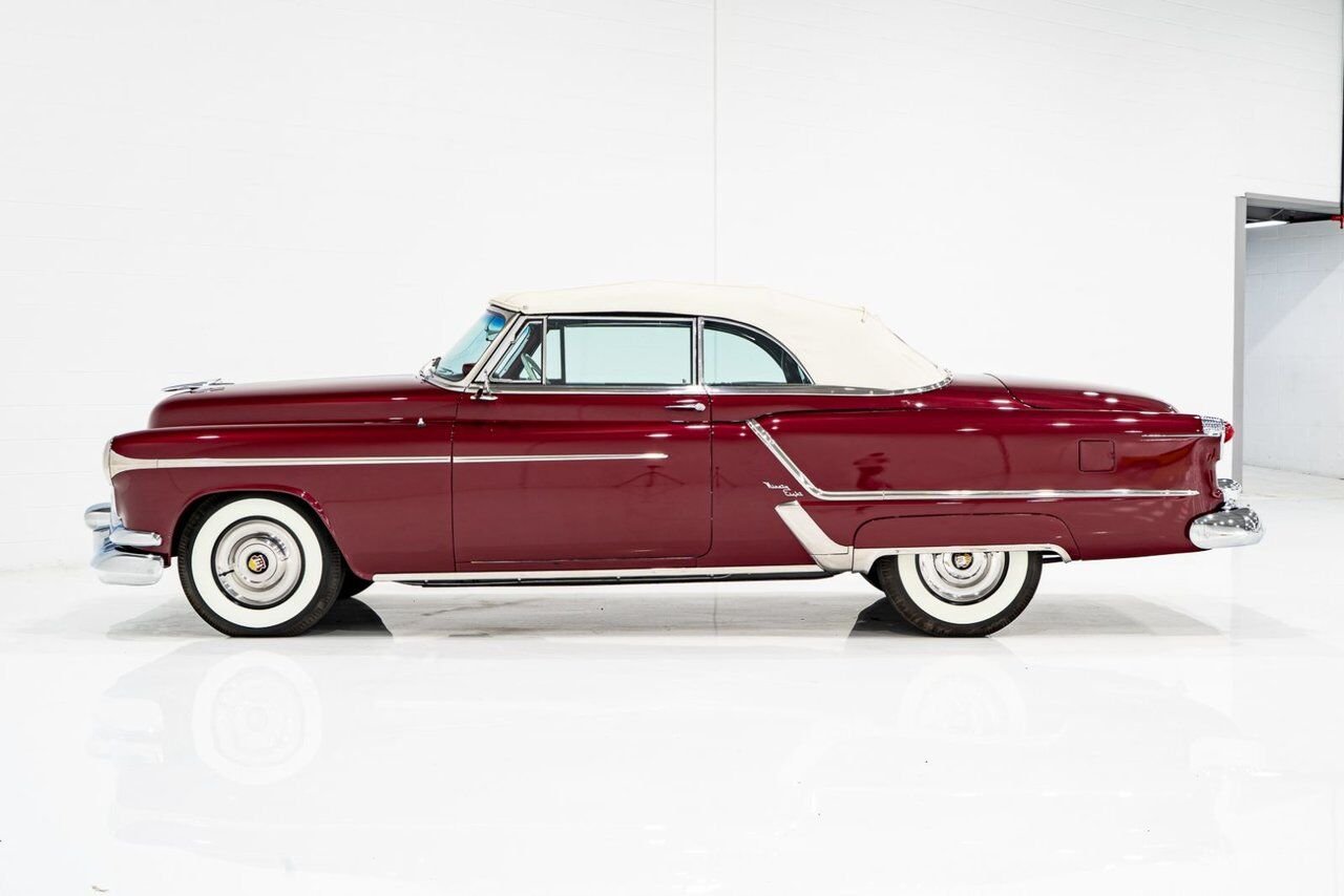 1953 Oldsmobile 98 PRIX EN USD | Convertible Beautifully Presented from complete Restoration Red Montreal - photo #92