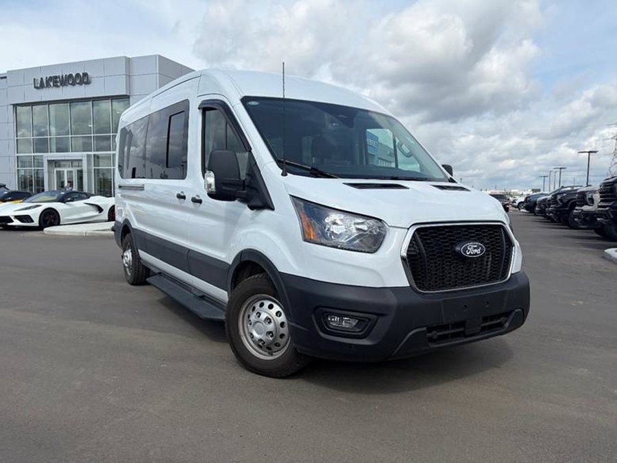 2026 Ford Transit Passenger Wagon 2026 White