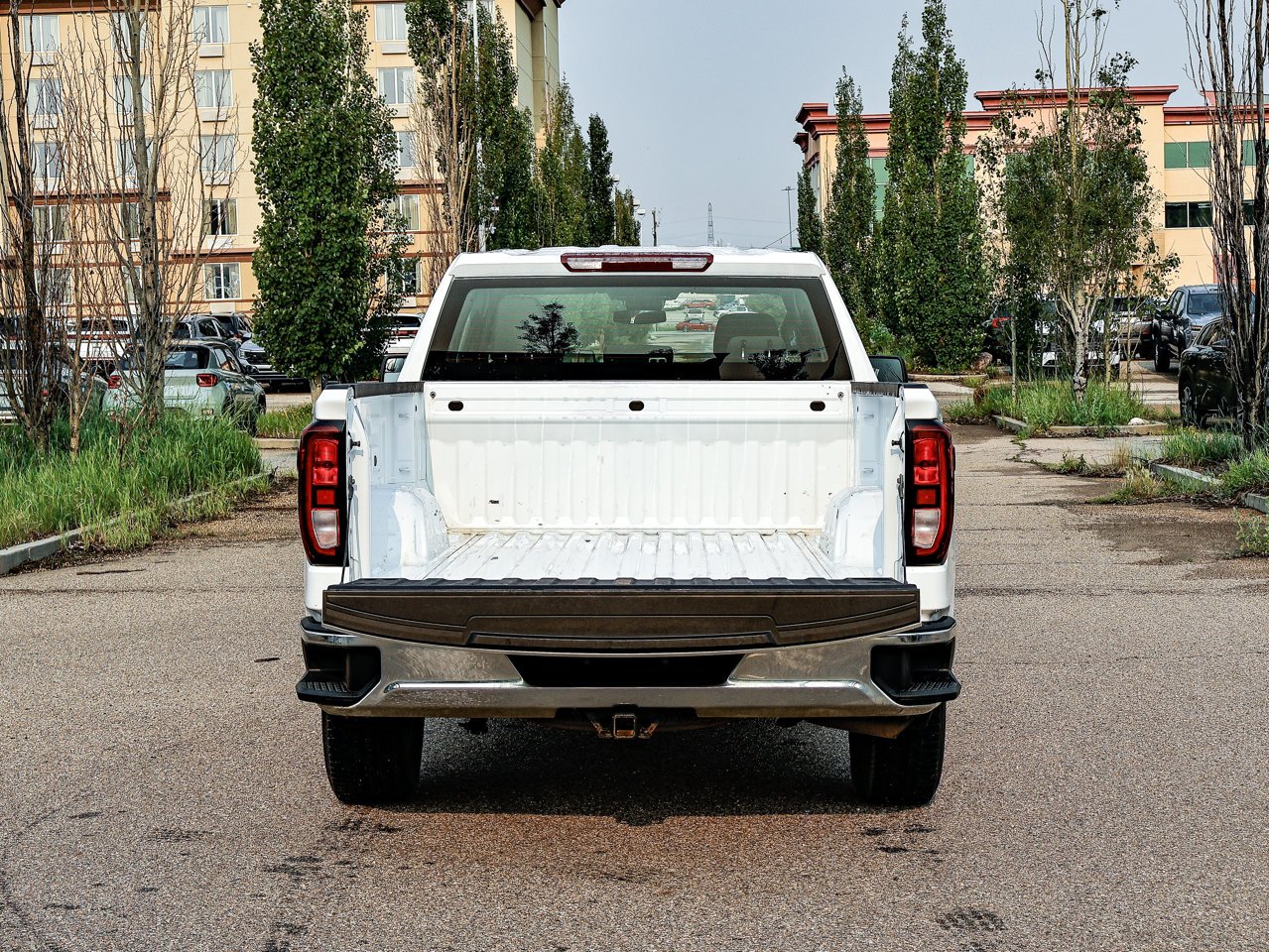 2024 GMC Sierra 1500 4WD Crew Cab 147 Pro White Sherwood Park - photo #14