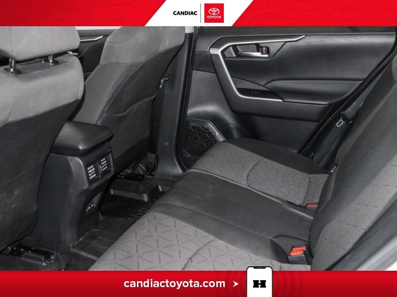 Toyota Rav 4 2023 Argent Laval - photo #31