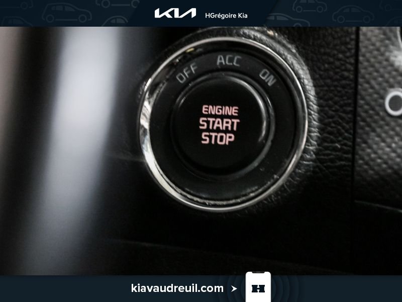 2017 Kia Forte Red Blainville - photo #17