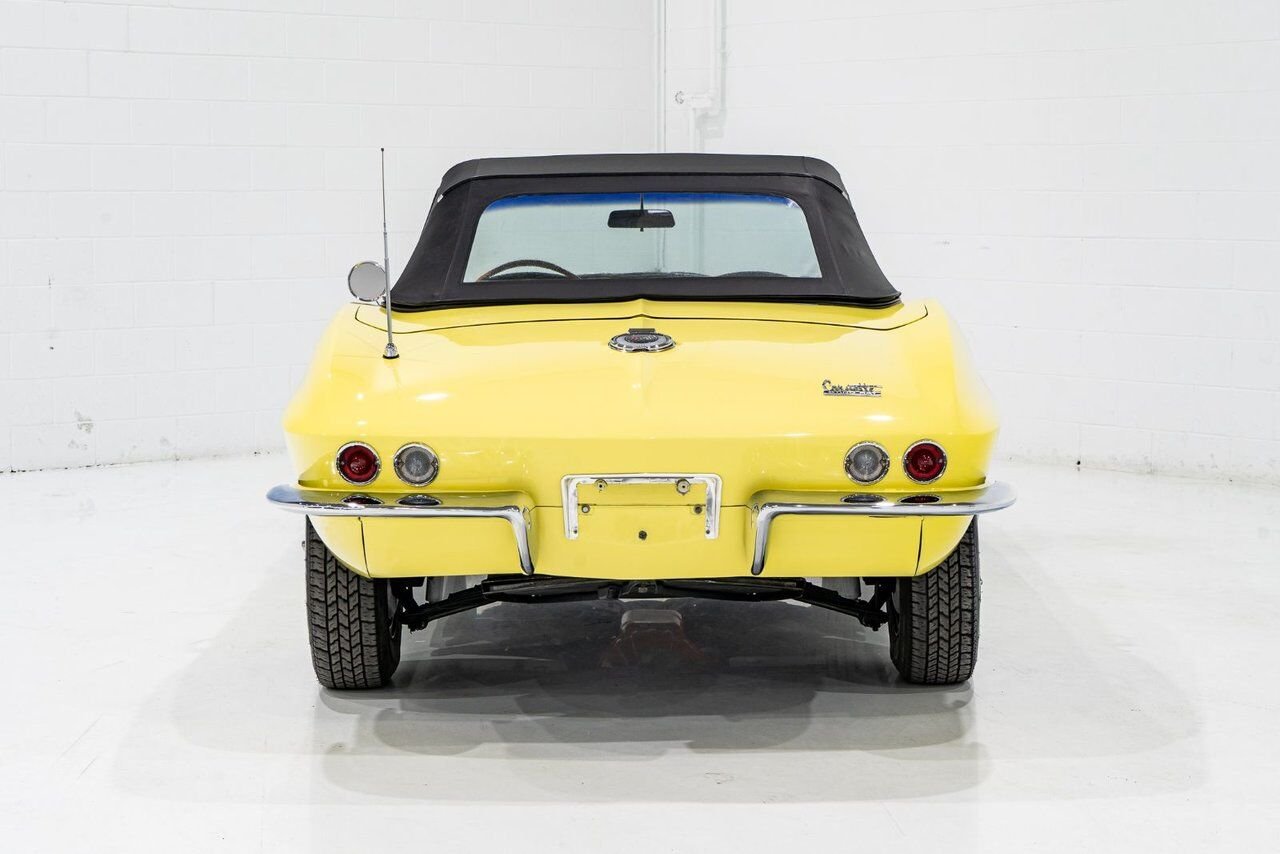 Chevrolet Corvette Matching# 427/425HP IP Code **PRICE IN USD** 1966 Jaune Montréal - photo #55