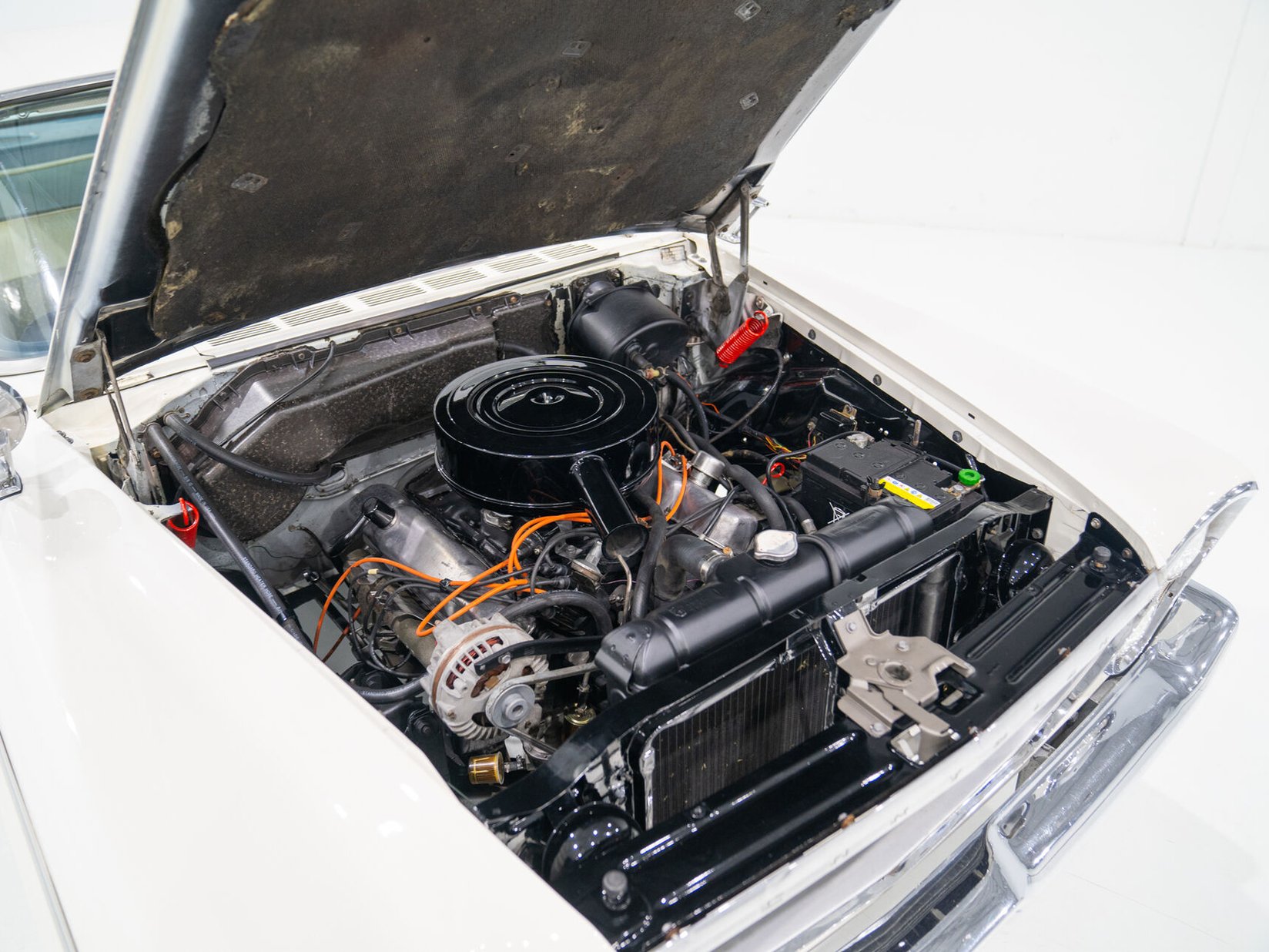 1961 Chrysler Windsor White Montreal - photo #16