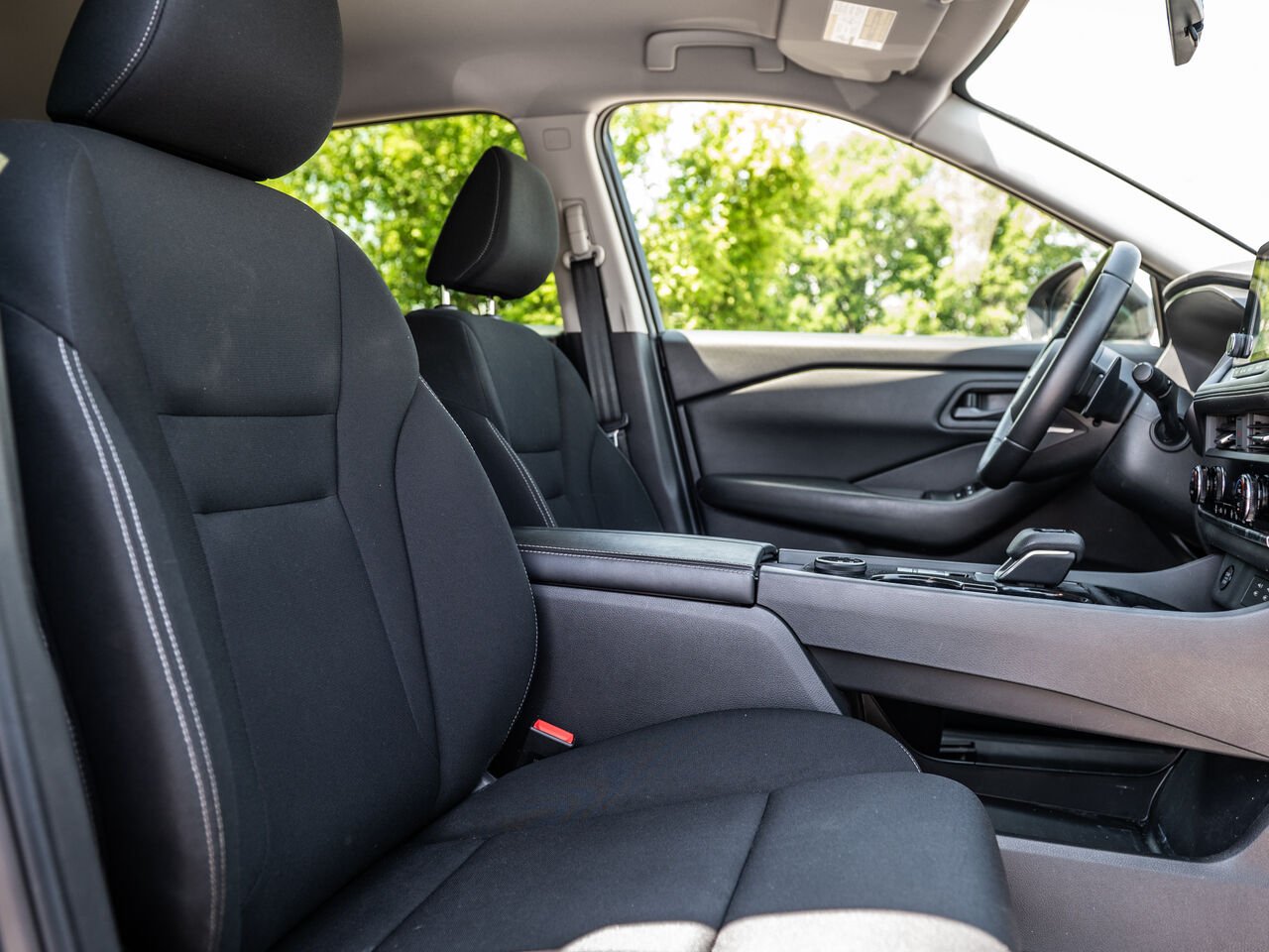 Nissan Rogue 2024 Noir Sainte-Julienne - photo #33