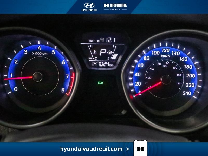 2016 Hyundai Elantra White Laval - photo #24
