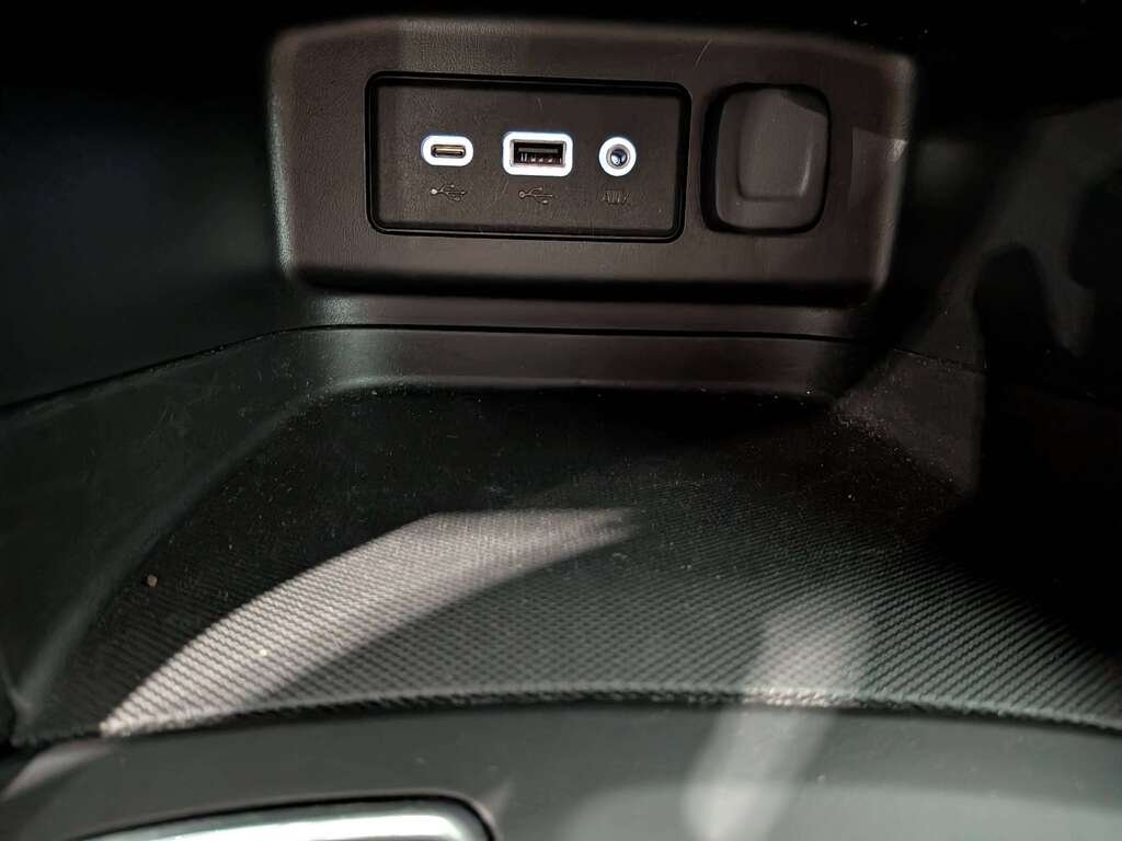 Chevrolet Equinox 2023 Blanc Val-David - photo #27