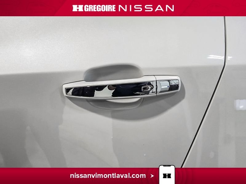 2019 Buick Encore White Laval - photo #11