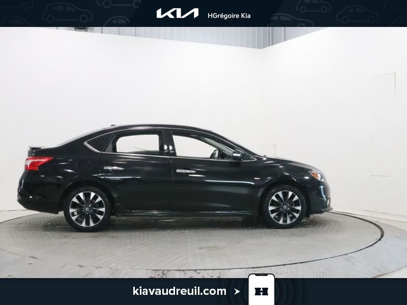 2016 Nissan Sentra Black Blainville - photo #8
