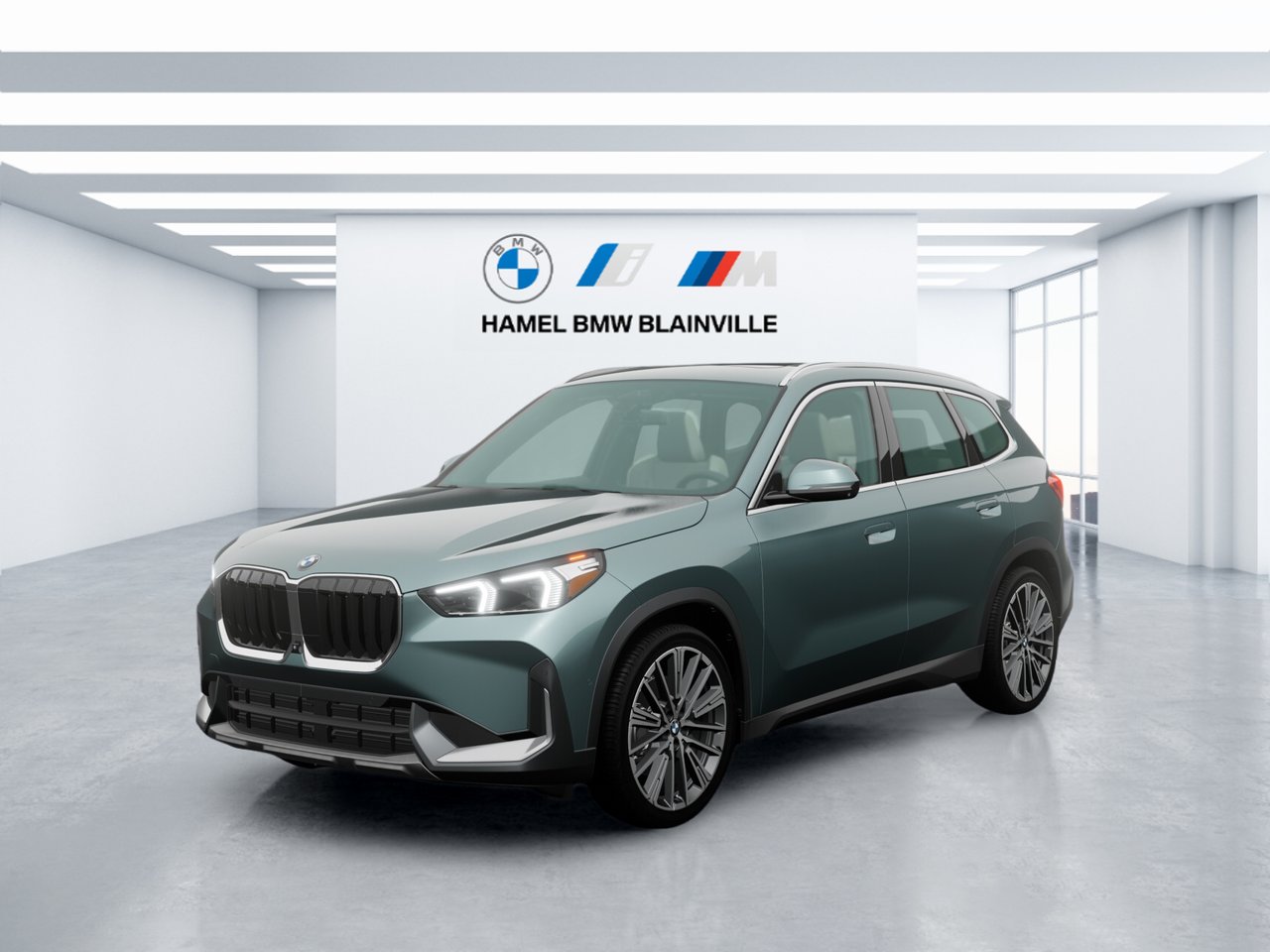 BMW X1 xDrive28i 2026 Vert Cap York métallique Blainville - photo #0