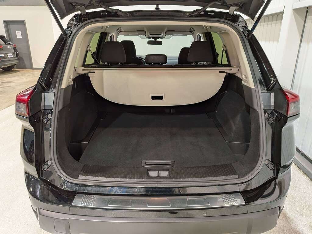 Nissan Rogue AWD S 2024 Noir Val-David - photo #8
