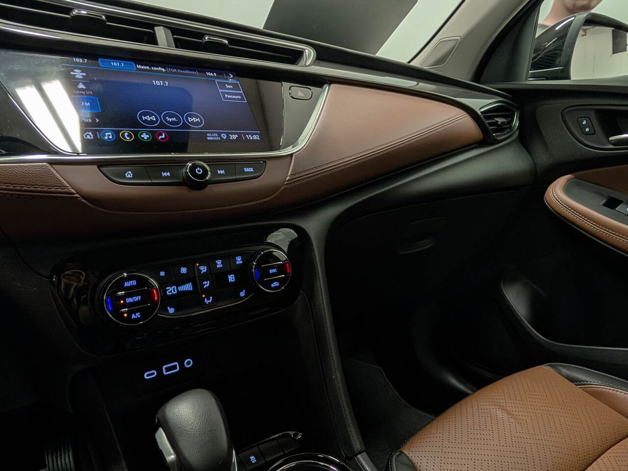 BUICK ENCORE GX ESSENCE AWD Cuir Sièges et Volant Chaufants 2022 Autre Sherbrooke - photo #12