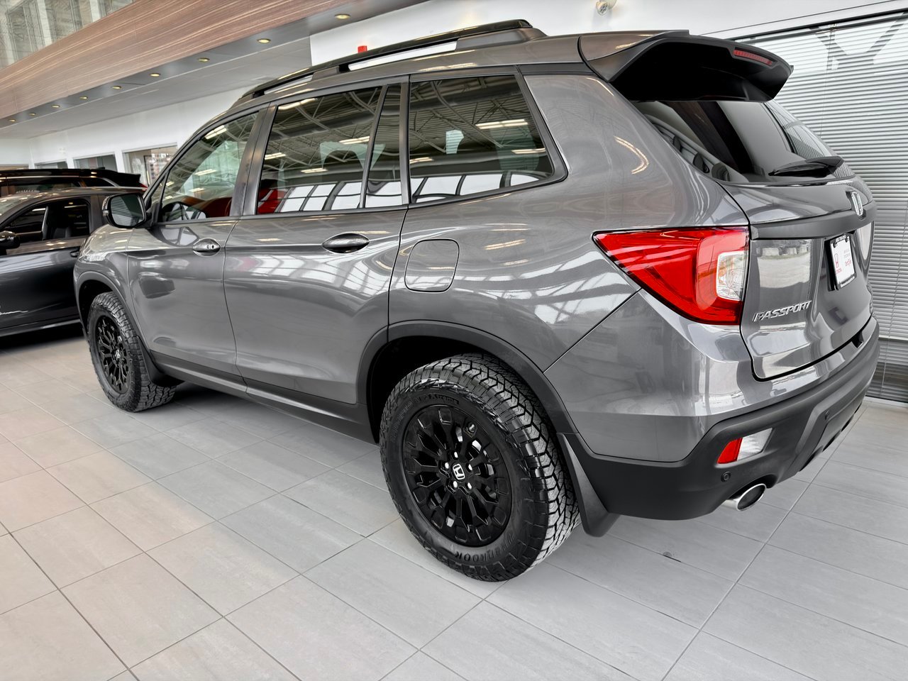 Honda Passport 2020 Gris Notre-Dame-des-Prairies - photo #8