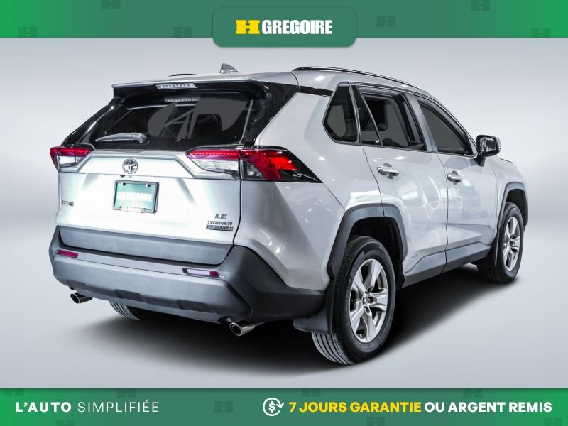 2022 Toyota Rav 4 Silver Saint-Eustache - photo #8