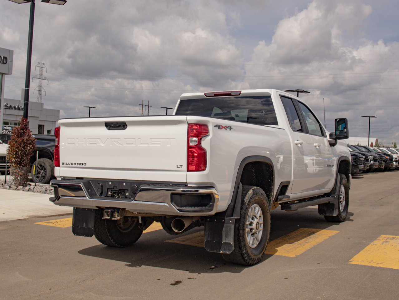 2024 Chevrolet Silverado 2500HD 4WD Double Cab 149 LT White Sherwood Park - photo #9