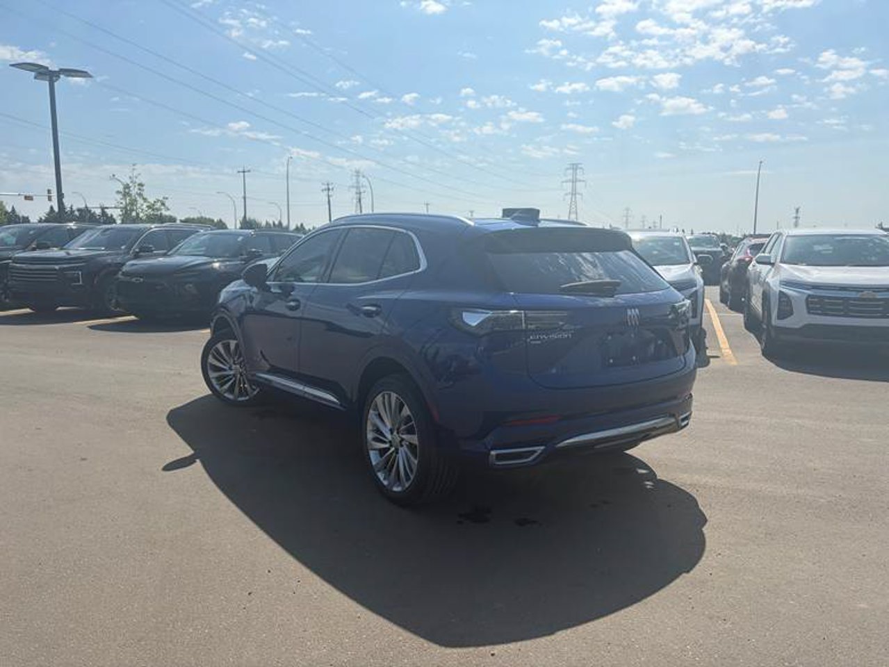 2024 Buick Envision AWD 4dr Avenir Blue Sherwood Park - photo #3