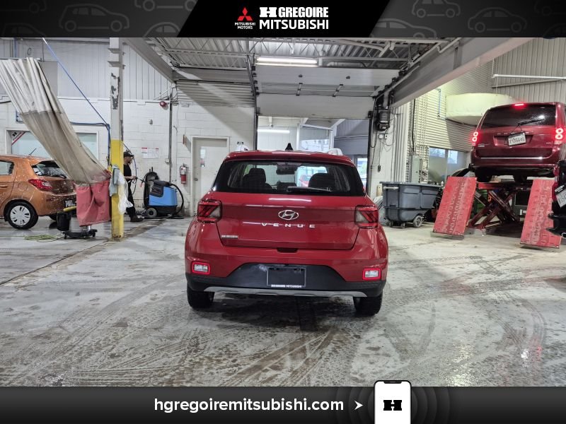 Hyundai Venue MA4490 | Preferred * Mags * Caméra * Carplay 2022 Rouge Laval - photo #7