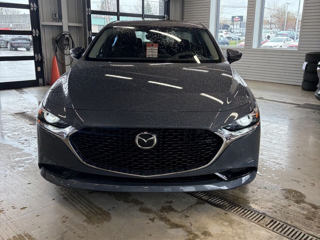 MAZDA Mazda3 GT 2026 Gris polymétal métallisé Châteauguay - photo #2