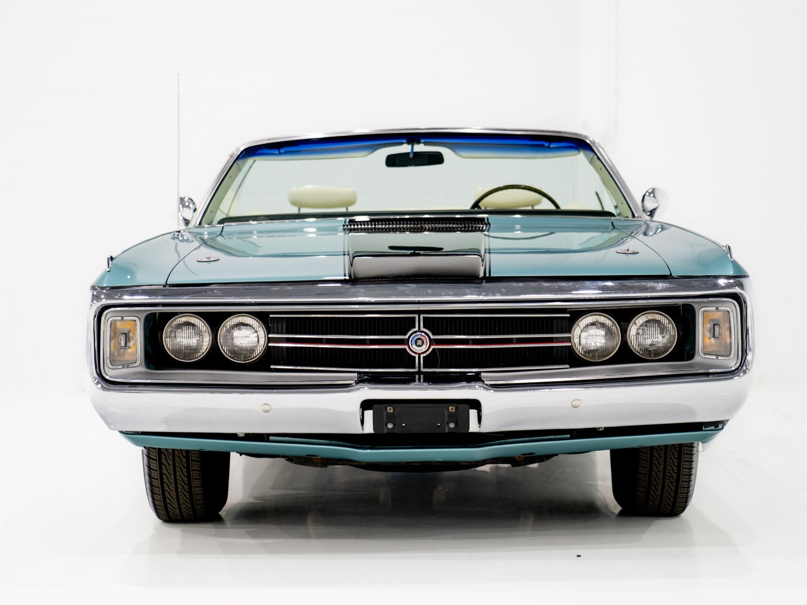 Chrysler 300 1969 Bleu Montréal - photo #1