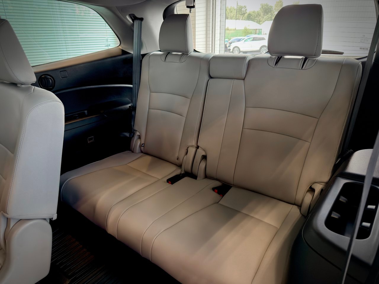 2019 Honda Pilot Silver Notre-Dame-des-Prairies - photo #22