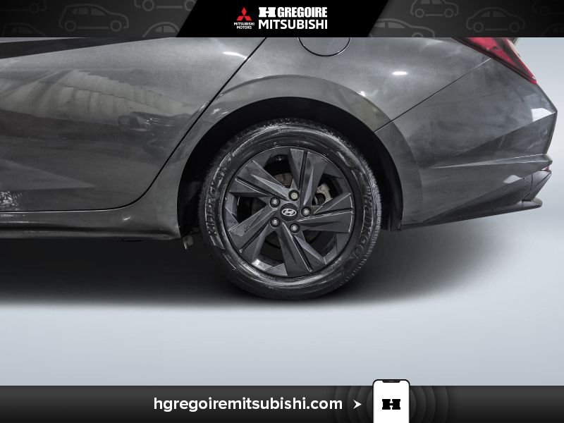 Hyundai Elantra 2023 Gris Saint-Eustache - photo #24