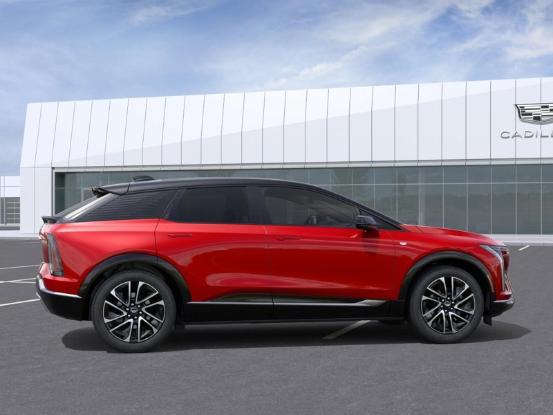 2027 CADILLAC OPTIQ 2027 Red