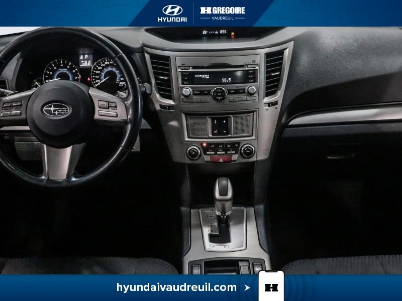 2010 Subaru Legacy Grey Laval - photo #24
