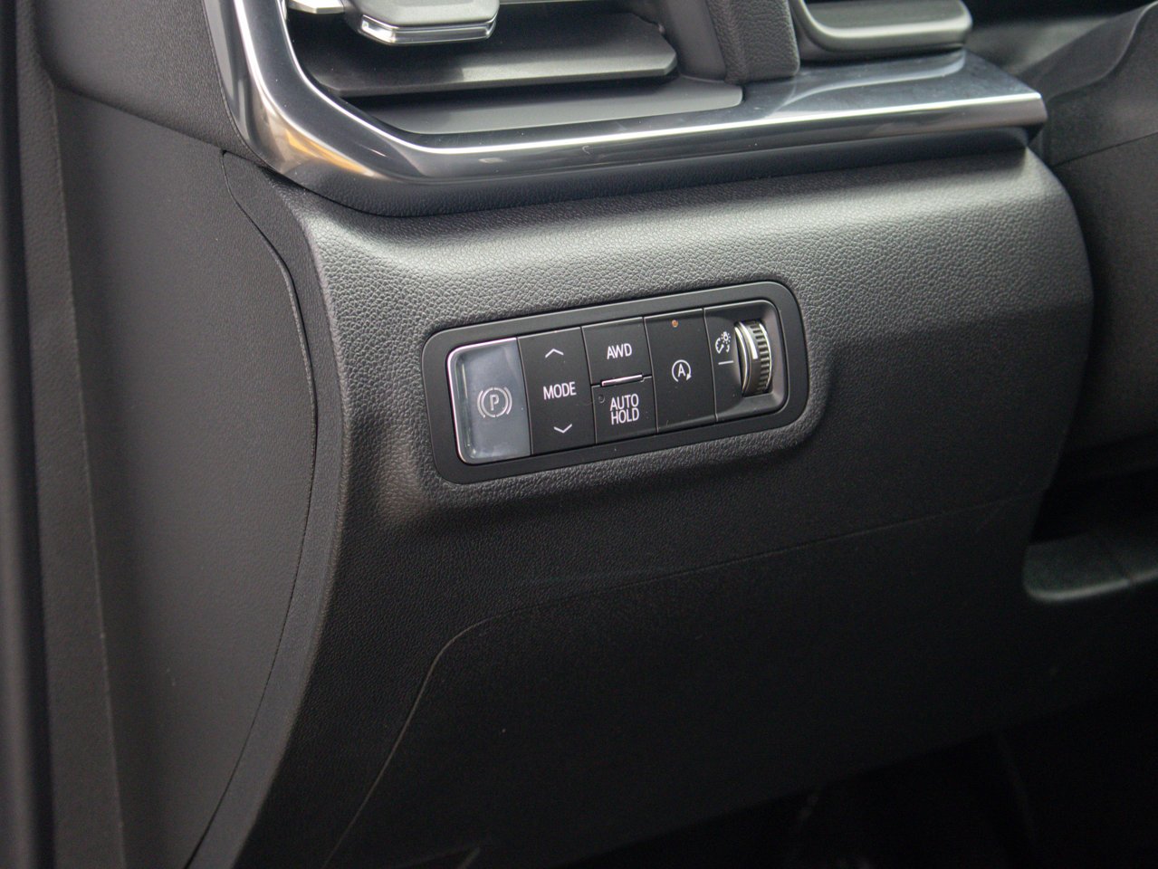2026 GMC Terrain AWD 4dr Elevation White Sherwood Park - photo #19