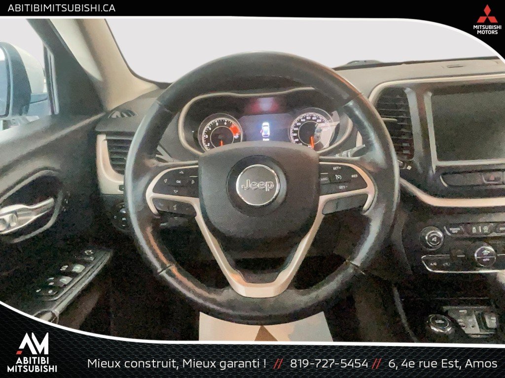 Jeep Cherokee 4x4 2016 Blanc Amos - photo #13