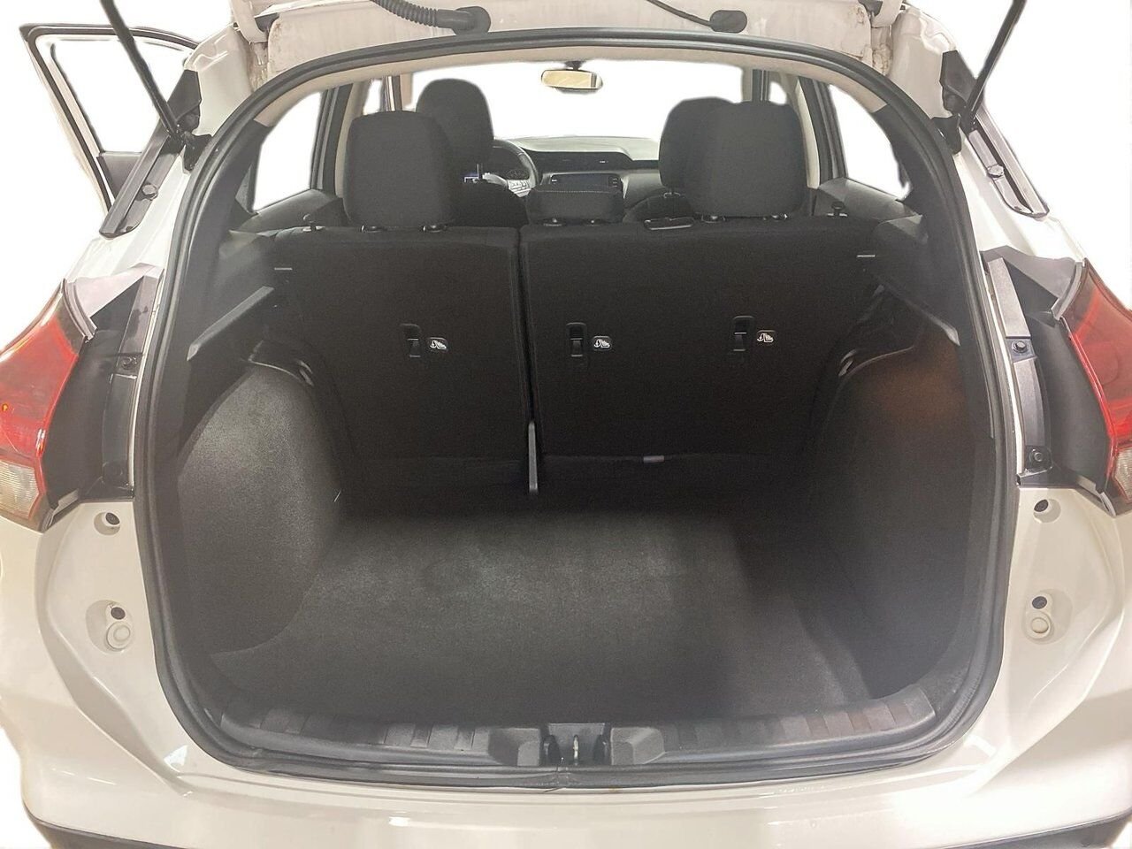 Nissan Kicks NIV 3N1CP5CV4ML527676 2021 Blanc Baie-Comeau - photo #16