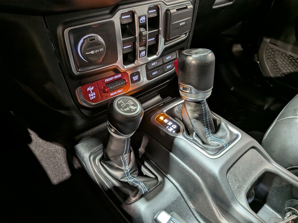2022 Jeep Wrangler 4xe Unlimited Rubicon 4x4 Black Val-David - photo #31