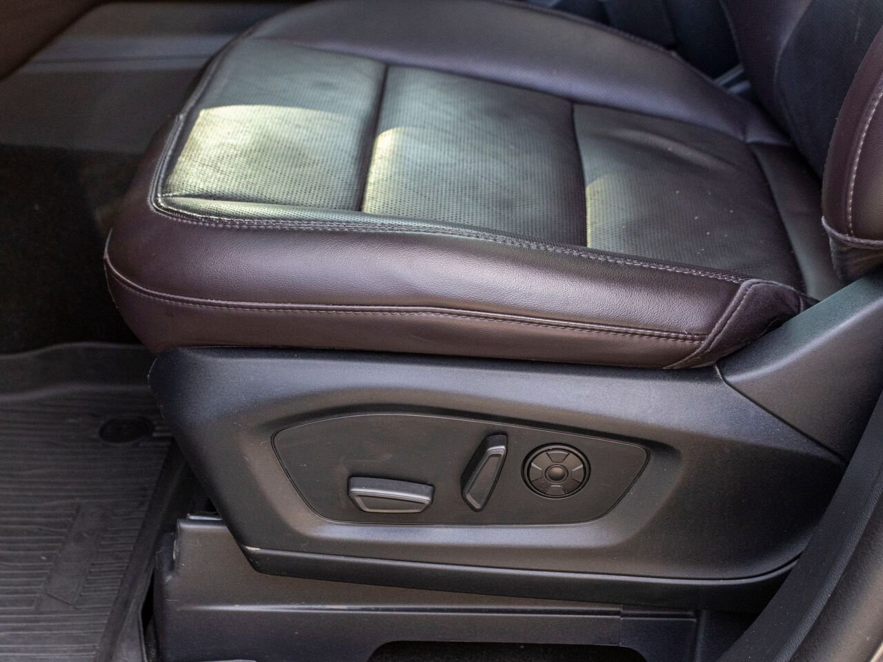 2025 Ford Explorer Platinum 4 RM Grey Châteauguay - photo #27