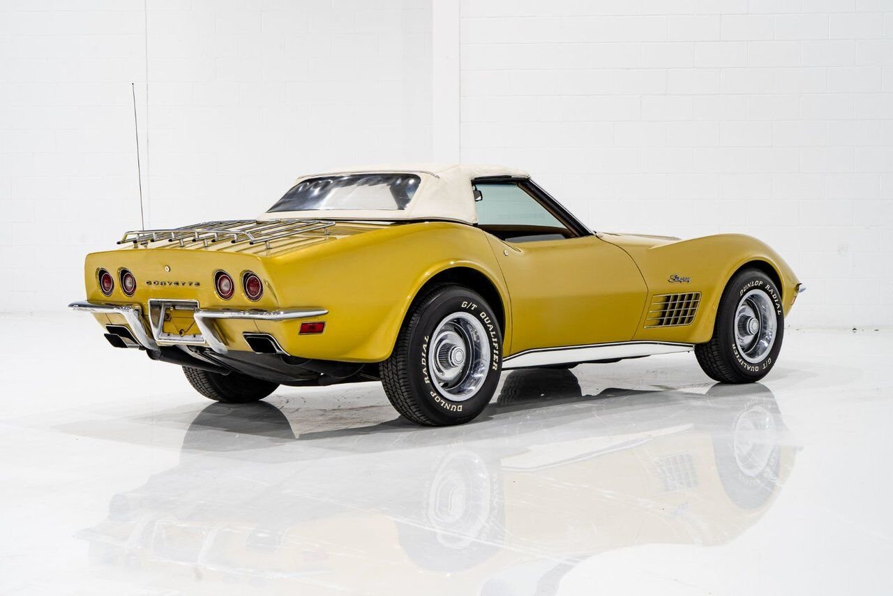1972 Chevrolet Corvette Unrestored matching# LT1 with documented 103,454km(64,283mi) | PRIX EN USD Gold Montreal - photo #49