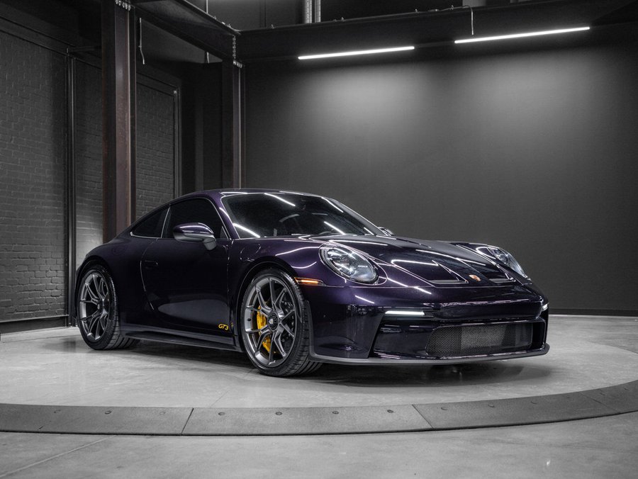 2022 Porsche 911 2022 Purple