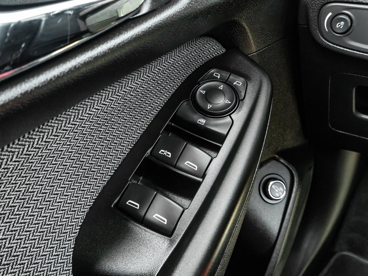 2024 Chevrolet Trailblazer FWD 4dr LT Black Sherwood Park - photo #18