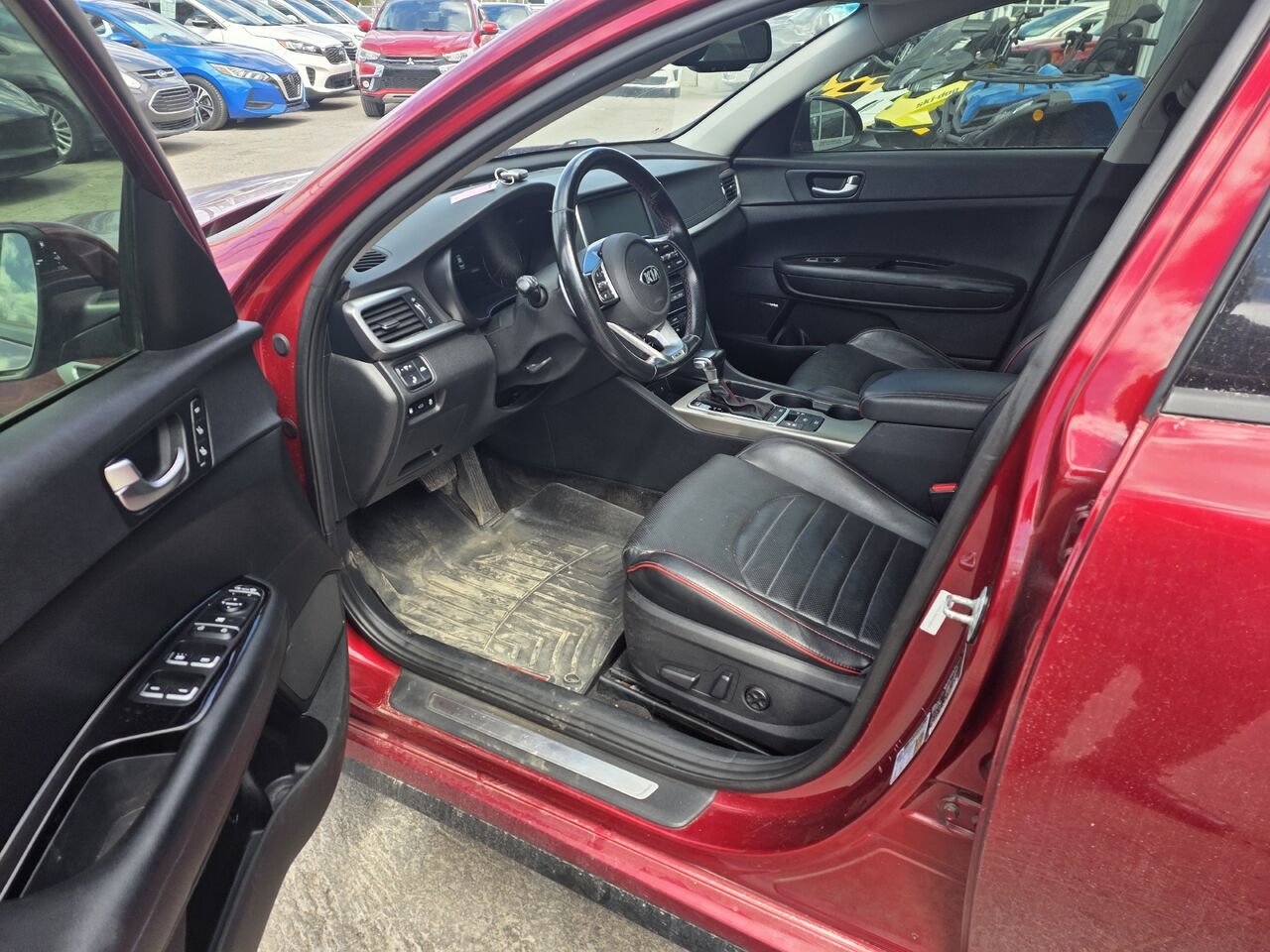 2019 Kia Optima Red  - photo #10