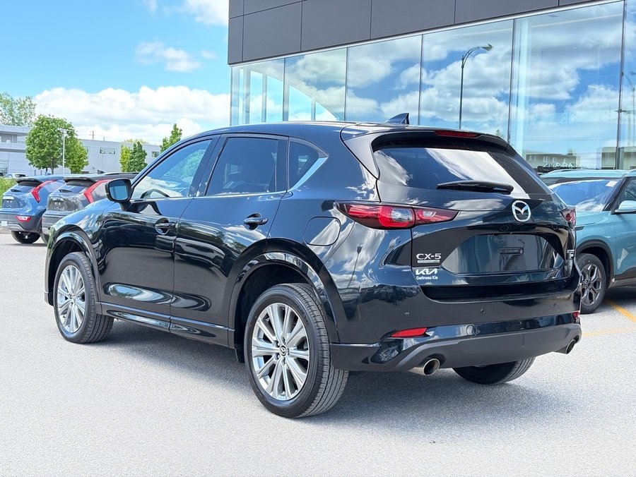 2022 Mazda CX-5 2022 Black