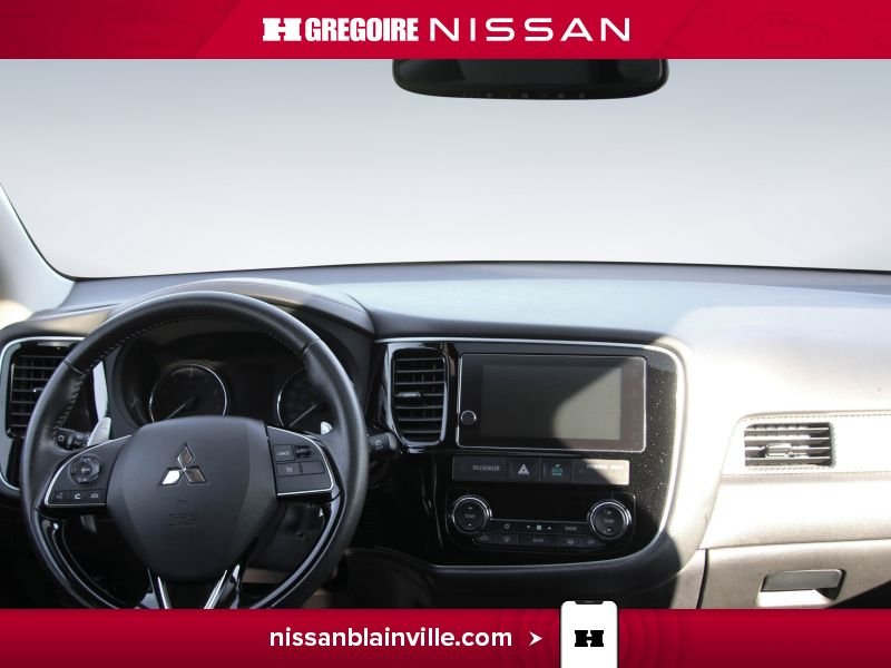 2018 Mitsubishi Outlander White Blainville - photo #13