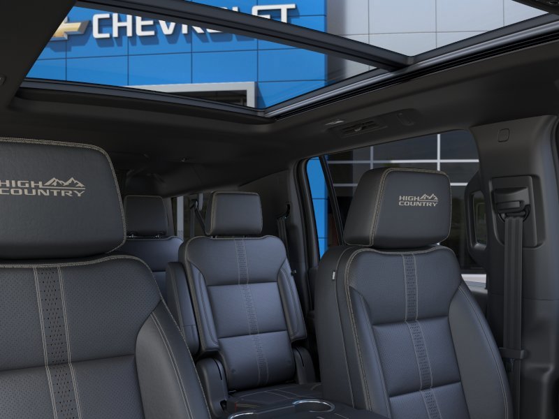 2026 CHEVROLET SUBURBAN High Country 4 portes 4RM White Sherbrooke - photo #23