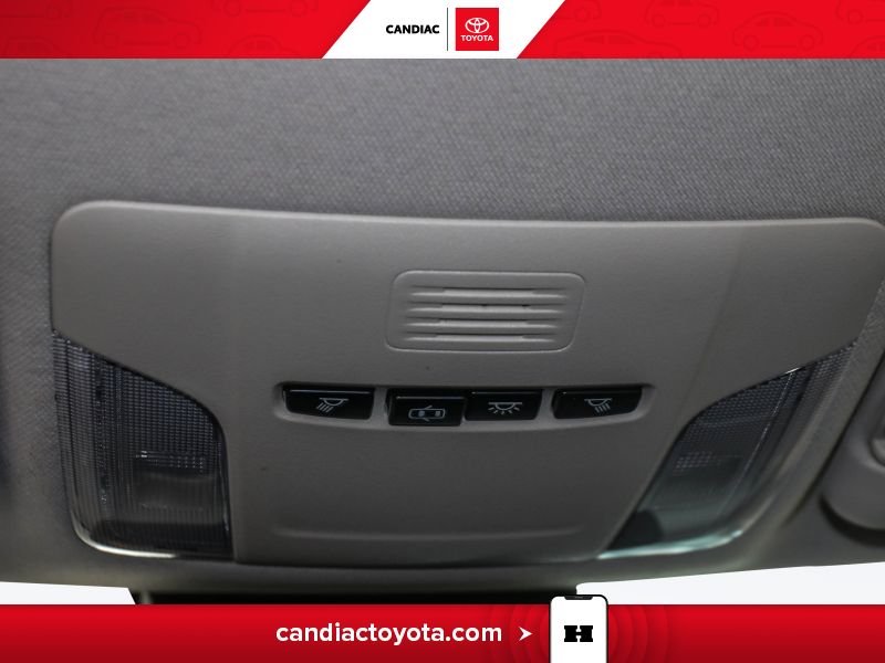 2022 Toyota Corolla Silver Laval - photo #30