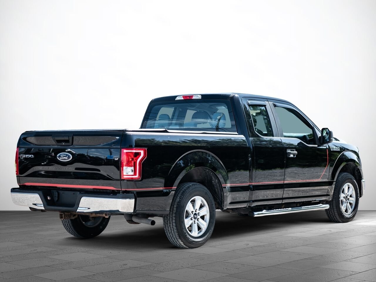 Ford F-150 2016 Blanc Sainte-Julienne - photo #4