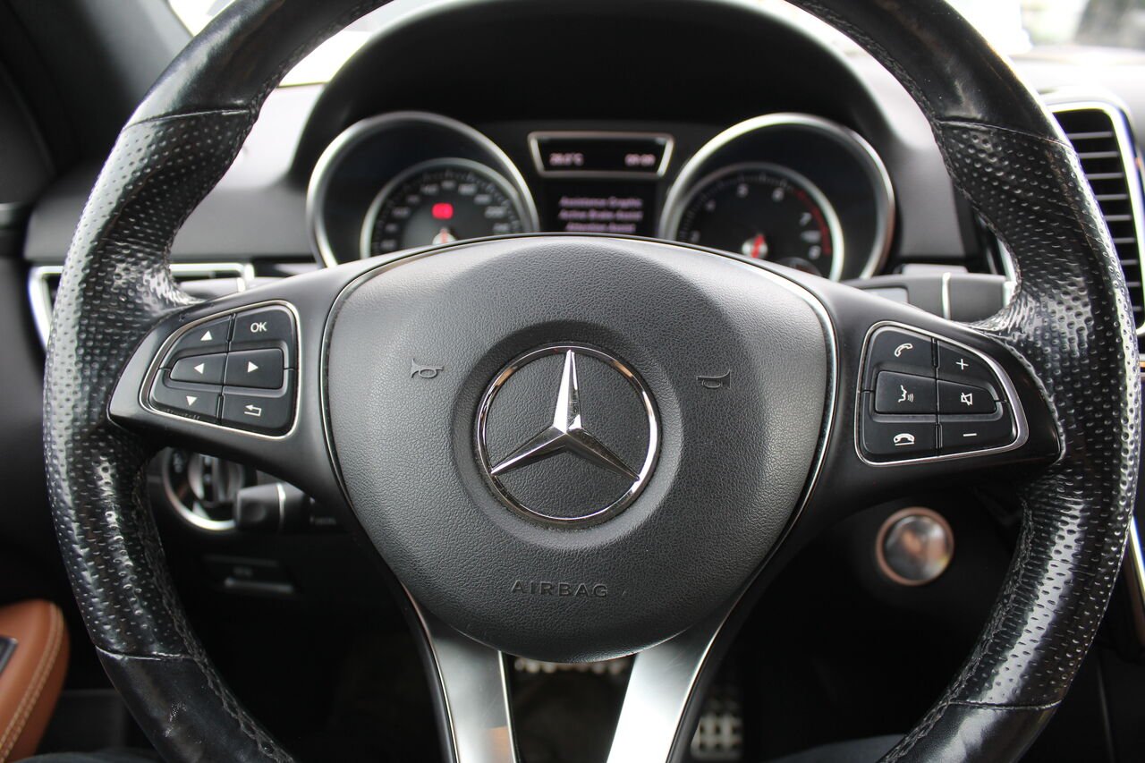 Mercedes-Benz GLE VIN: 4JGDA5GB1JB111614 2018 Argent Sainte-Rose - photo #16