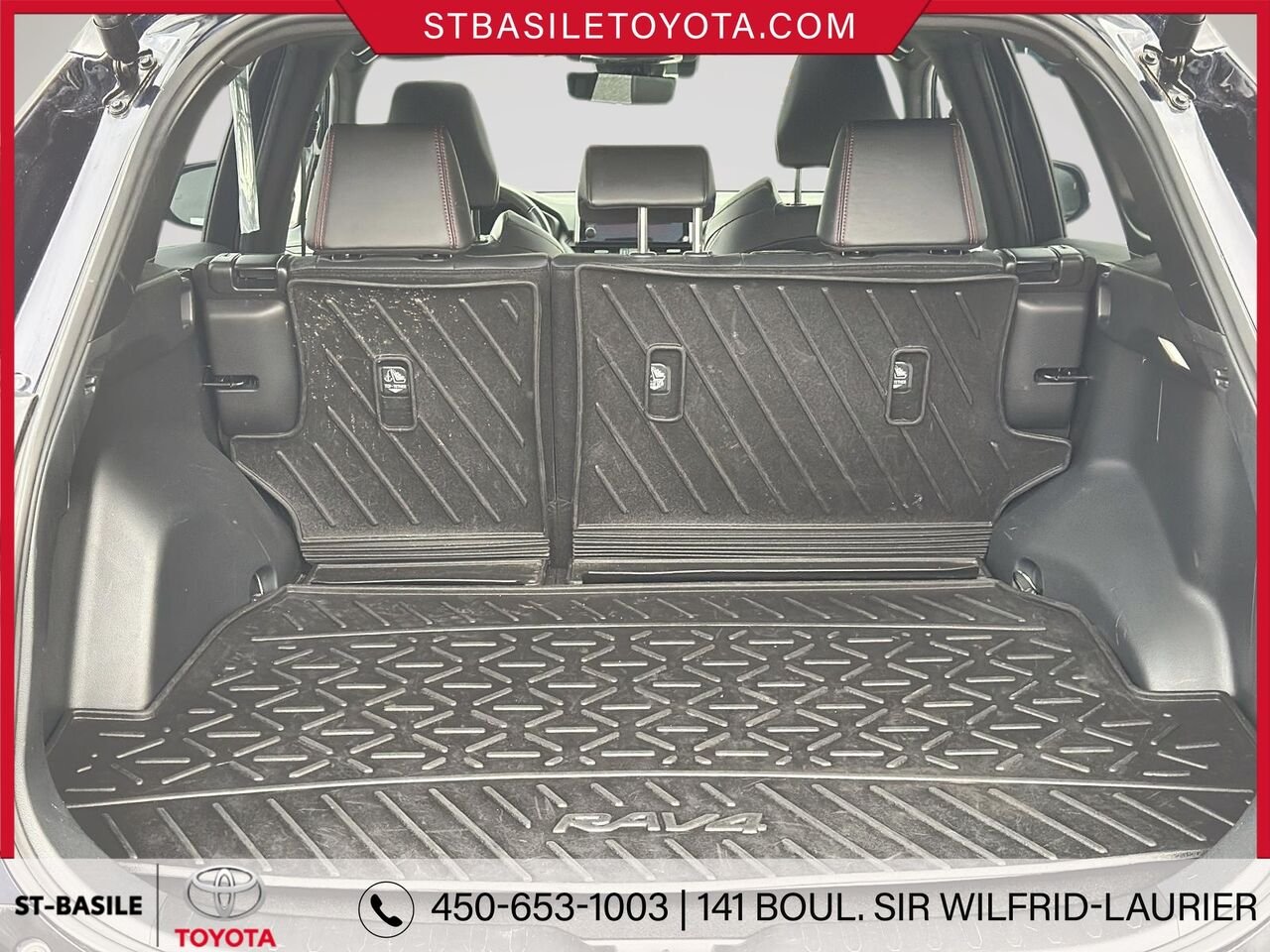 2024 TOYOTA RAV4 PRIME Blue Saint-Basile-le-Grand - photo #8
