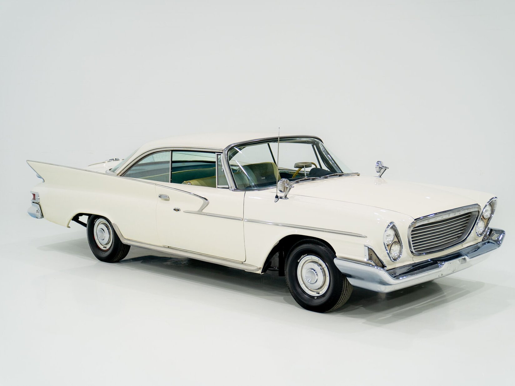1961 Chrysler Windsor White Montreal - photo #23