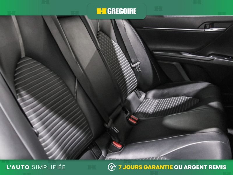 2019 Toyota Camry Black Blainville - photo #28